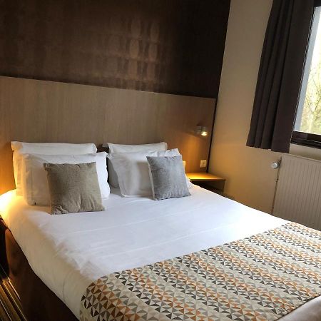 Hotel Bollaert Lens Bagian luar foto