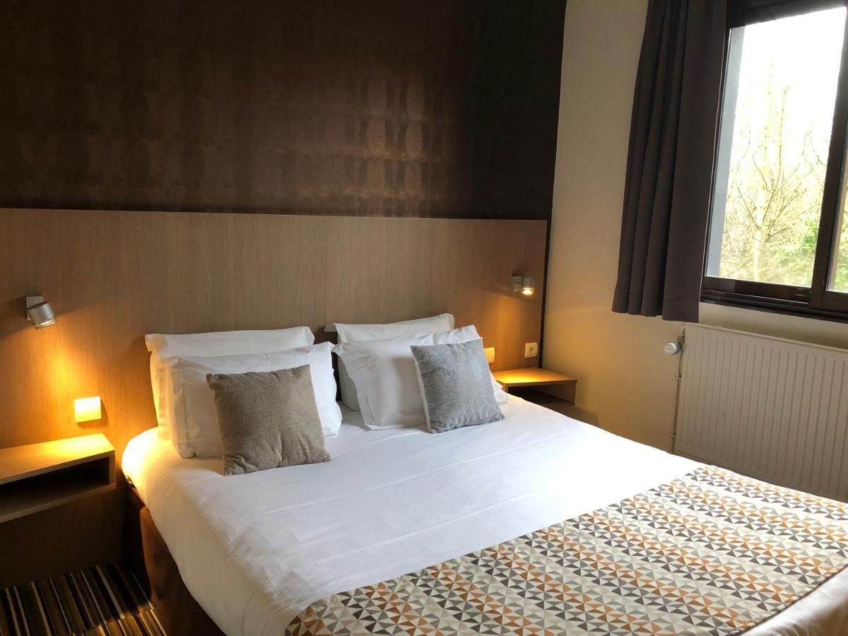 Hotel Bollaert Lens Bagian luar foto