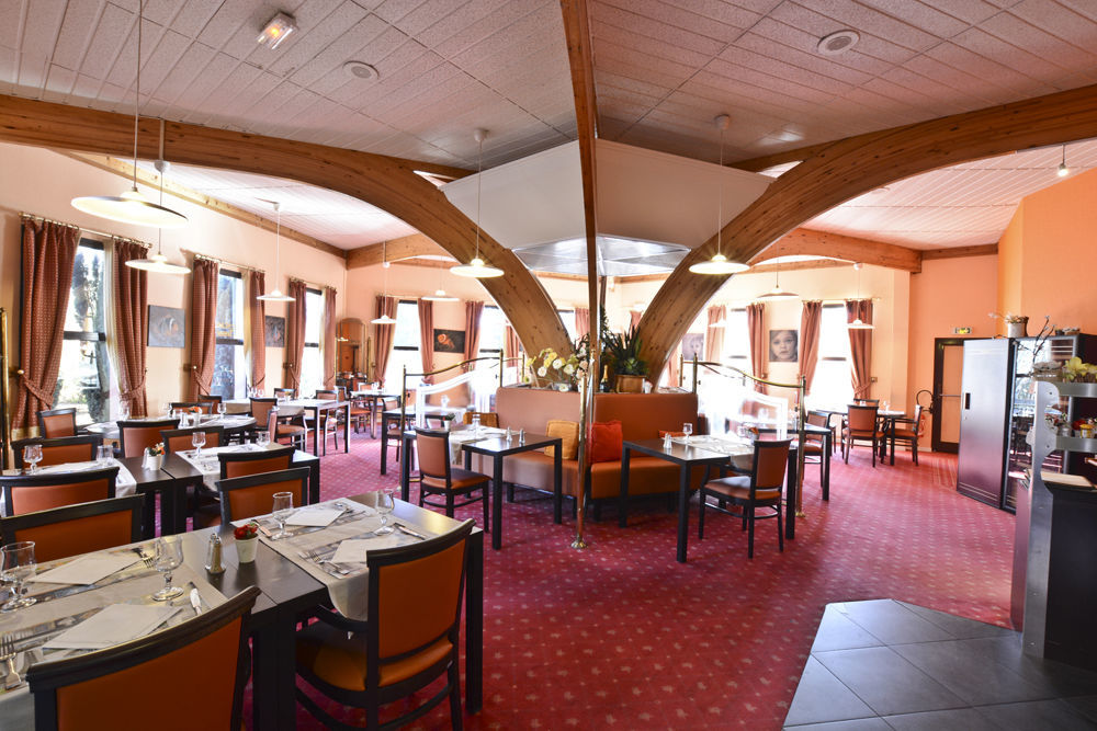 Hotel Bollaert Lens Bagian luar foto