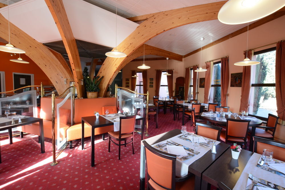 Hotel Bollaert Lens Bagian luar foto
